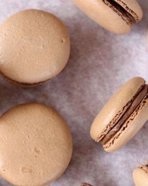 Chocolate Macaron (Box of 6)