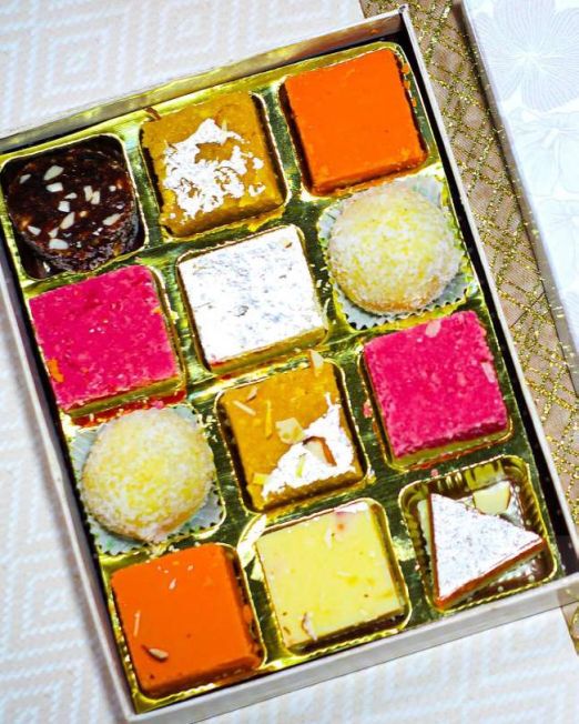 Meetha Diwali Box - l'objé Mauritius